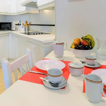 Sanabria Park With Pool Apartment